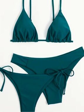 Women's Teal Triangle Bikini Set - Brand Unspecified